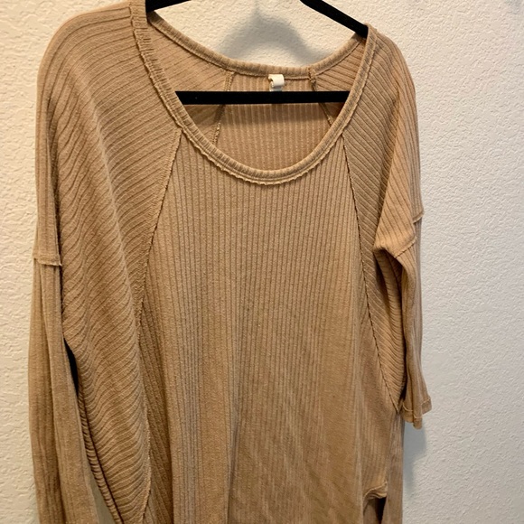 Tan Ribbed Top - Picture 2 of 6
